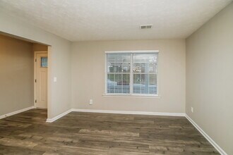 3818 Landgraf Cove in Decatur, GA - Building Photo - Building Photo