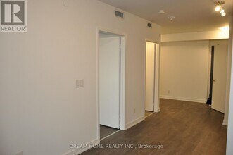 2031-2031 Kennedy Rd in Toronto, ON - Building Photo - Building Photo