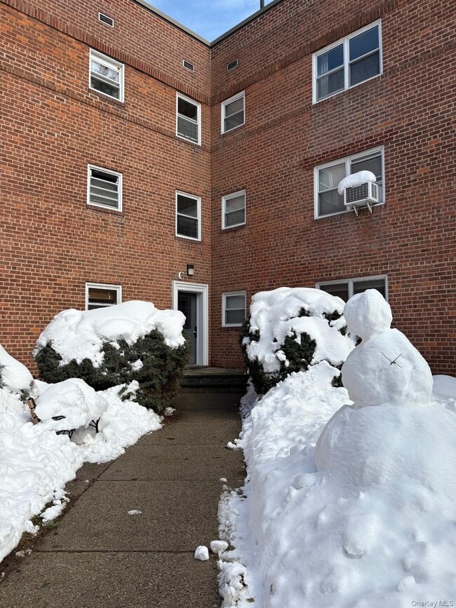 330 Broadway in Tarrytown, NY - Building Photo - Building Photo