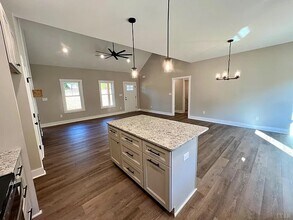 1918 Elon Rd in Madison Heights, VA - Building Photo - Building Photo