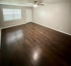705 Evanston St in Houston, TX - Building Photo - Building Photo