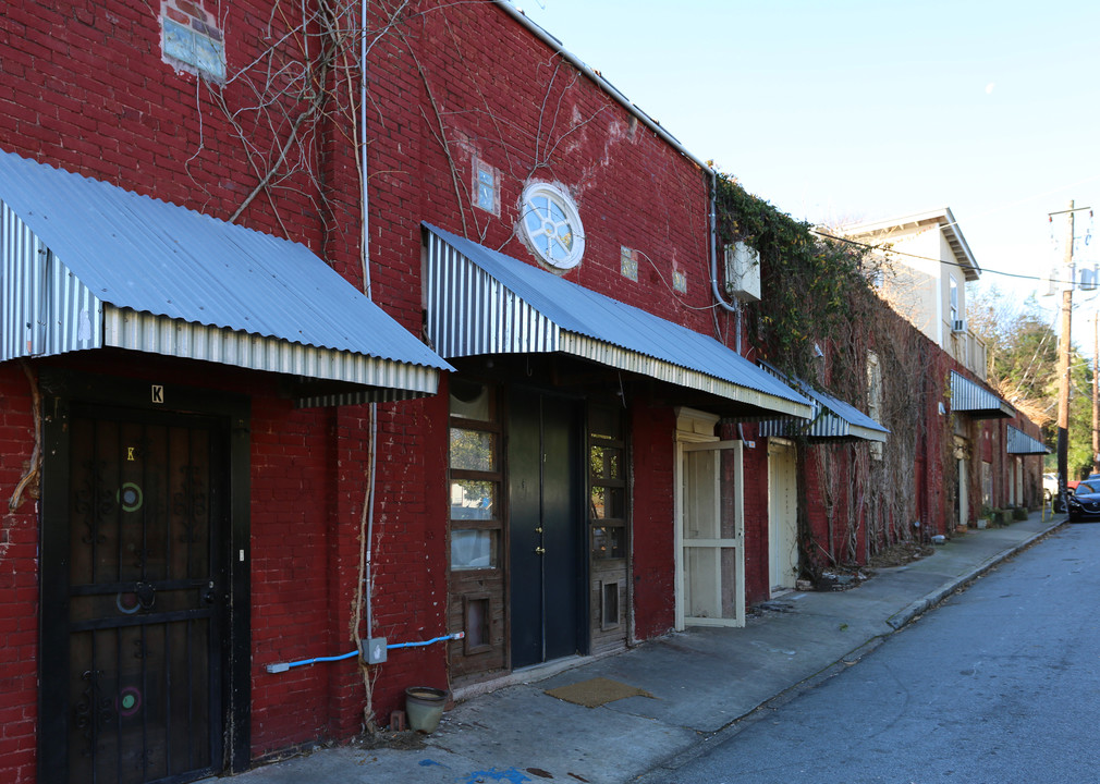 691 John Wesley Dobbs Ave in Atlanta, GA - Foto de edificio