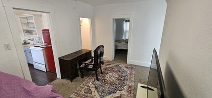 1015 Pine Ave in Kemmerer, WY - Building Photo - Building Photo
