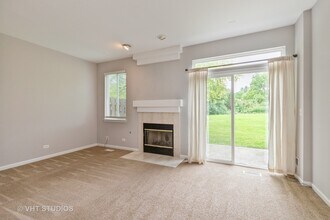 1358 Longchamps Ct in Grayslake, IL - Building Photo - Building Photo