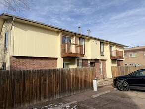 4380 Loomis Ave in Colorado Springs, CO - Building Photo - Building Photo