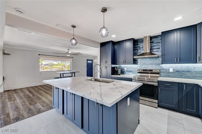 property at 1201 Douglas Dr