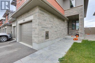 724 Ploughman Pl in Ottawa, ON - Building Photo - Building Photo