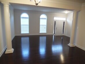 7649 Elmcrest Rd in Severn, MD - Building Photo - Building Photo