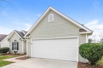 4935 River Overlook Way in Stonecrest, GA - Building Photo - Building Photo