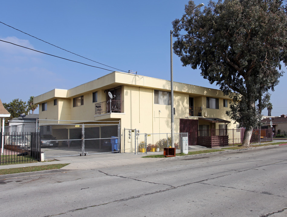 6223 S Victoria Ave in Los Angeles, CA - Building Photo