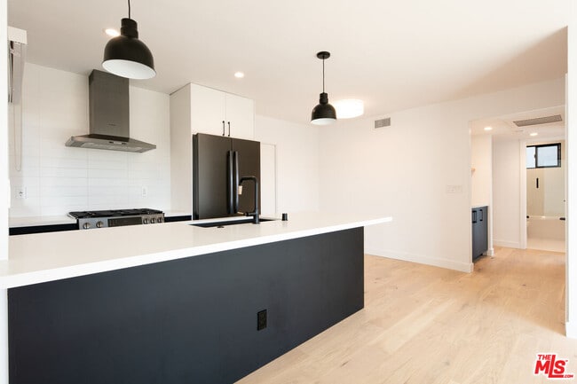 2811 3rd St in Santa Monica, CA - Building Photo - Building Photo