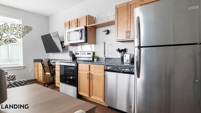 302 13th St S in Birmingham, AL - Foto de edificio - Building Photo