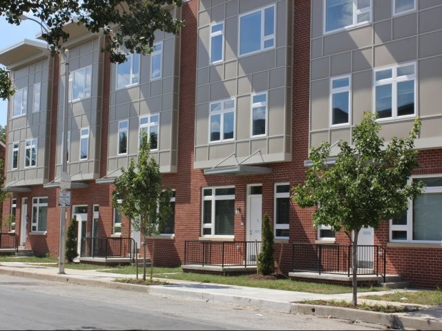 Calloway Row Apartments in Baltimore, MD - Building Photo