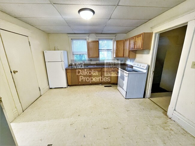property at 310 S Edmunds St