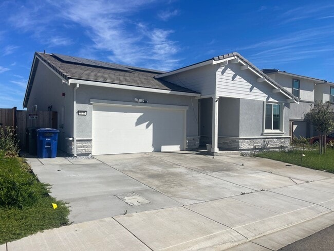 2125 Stagecoach Rd in Patterson, CA - Building Photo - Building Photo