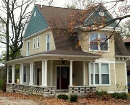 430 E 2nd St in Bloomington, IN - Building Photo