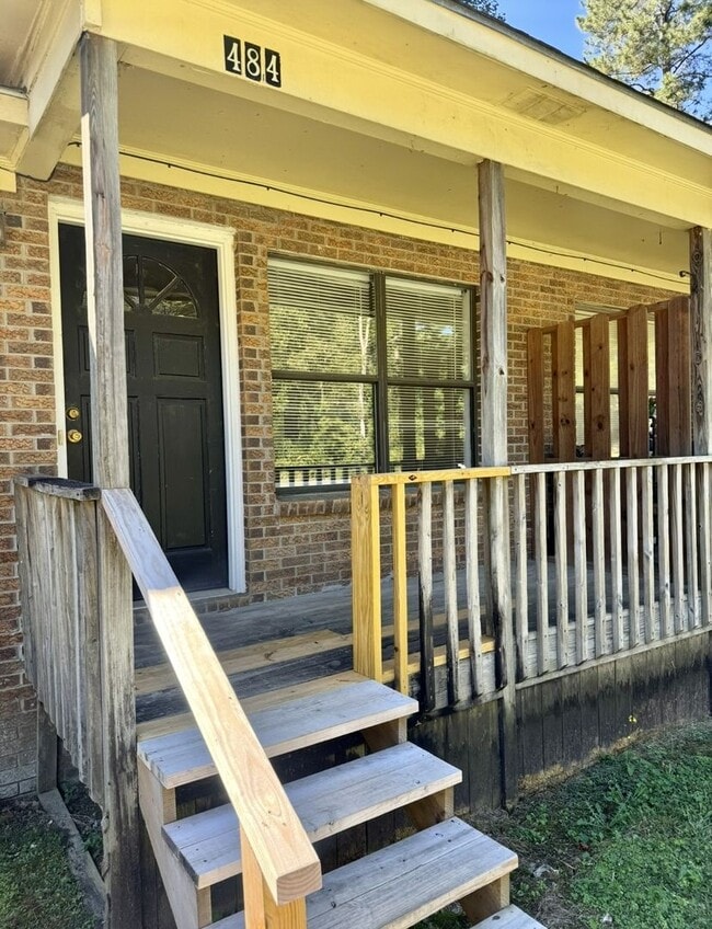 484 E University Dr in Auburn, AL - Building Photo - Building Photo