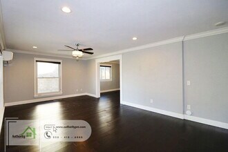 251 Kamp Way in Redding, CA - Building Photo - Building Photo