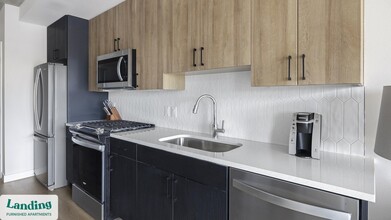 1375 E Hampden Ave in Englewood, CO - Building Photo - Building Photo