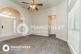 5315 Alta Vista Ln in Arlington, TX - Foto de edificio - Building Photo