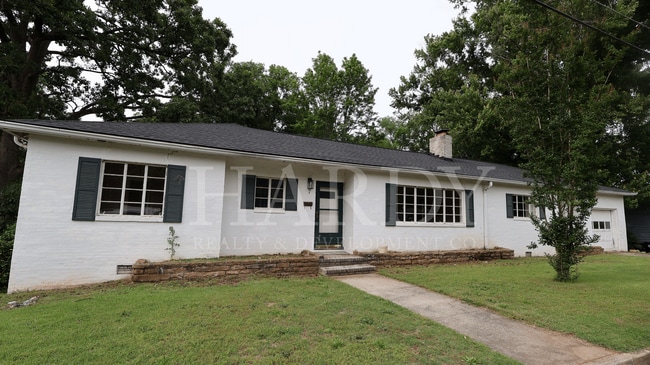 property at 7 Eastridge Ct