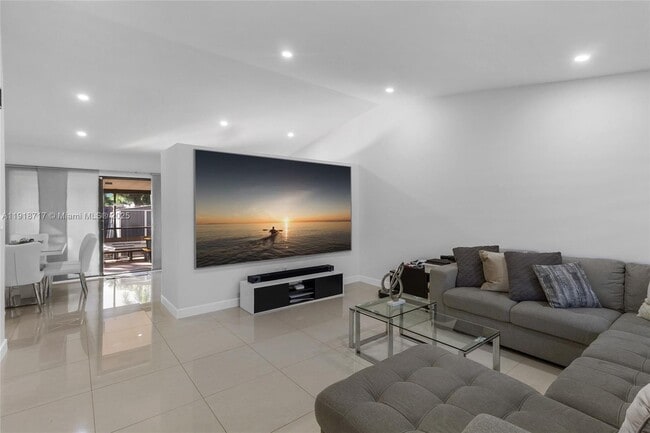 4456 SW 136th Pl in Miami, FL - Building Photo - Building Photo