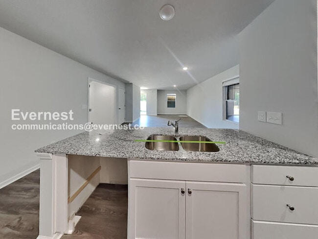 4233 Park Ave in Kansas City, MO - Building Photo - Building Photo