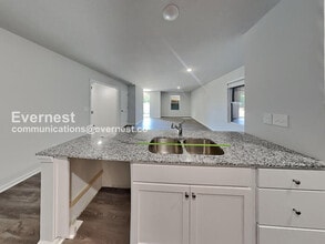 4233 Park Ave in Kansas City, MO - Building Photo - Building Photo