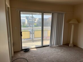 539 S Wayne St, Unit 539B in Lewistown, PA - Building Photo - Building Photo