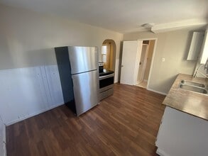 226 Ogden St in Thunder Bay, ON - Building Photo - Building Photo