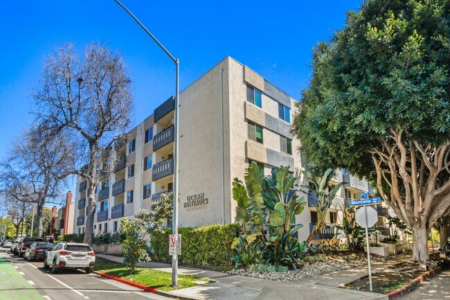 801 2nd Street in Santa Monica, CA - Building Photo - Building Photo