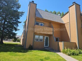 9 River Dr in Alamosa, CO - Building Photo