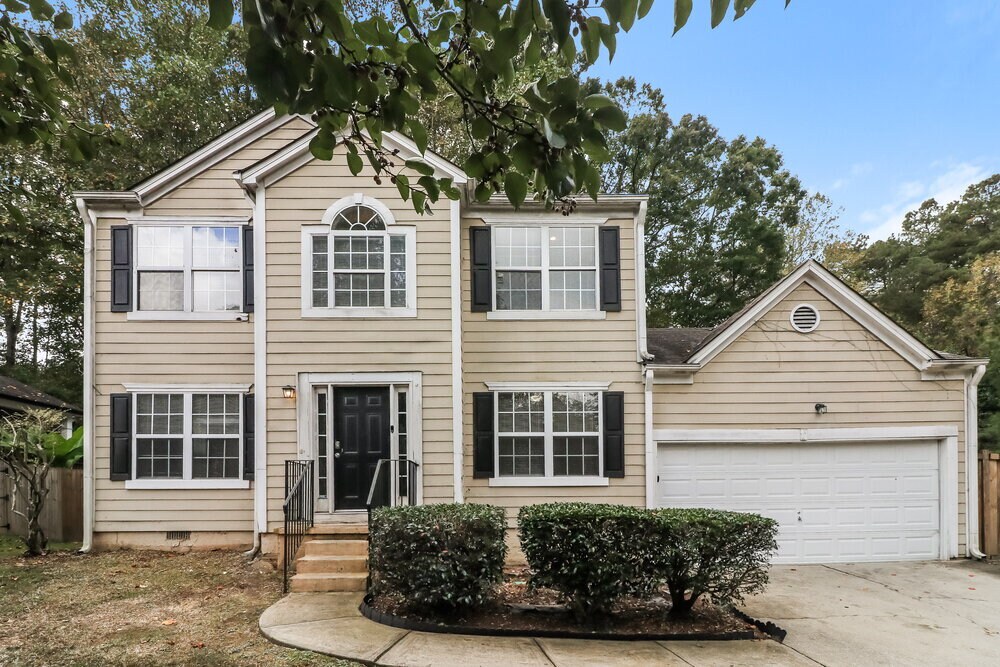 841 Revena Dr in Austell, GA - Building Photo