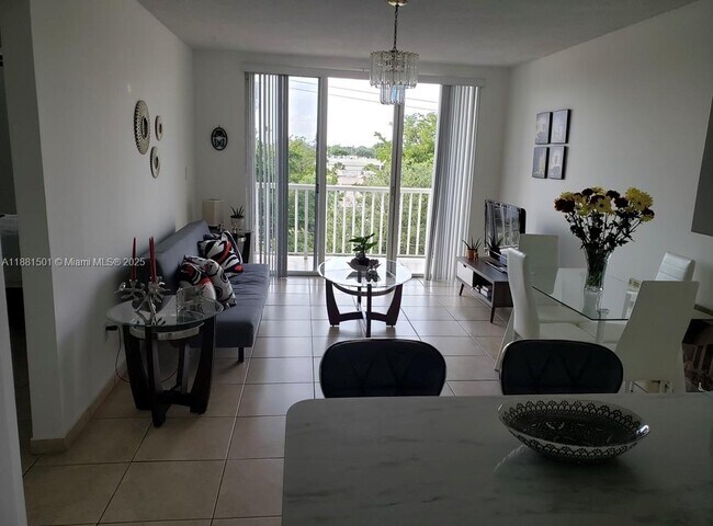 3551 SW 9th Terrace in Miami, FL - Building Photo - Building Photo