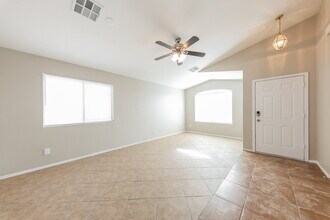 10618 W Pima St in Tolleson, AZ - Building Photo - Building Photo