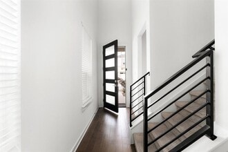 1531 N Red Bud Ln in Round Rock, TX - Building Photo - Building Photo