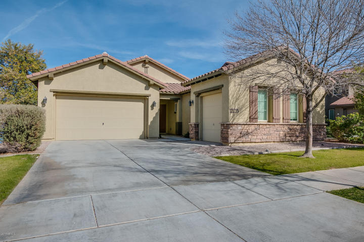 3526 E Sierra Madre Ave in Gilbert, AZ - Building Photo