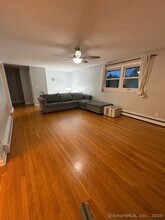 26 Lamphere Rd in Waterford, CT - Building Photo - Building Photo