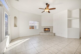 10321 Palm Dr in Desert Hot Springs, CA - Building Photo - Building Photo