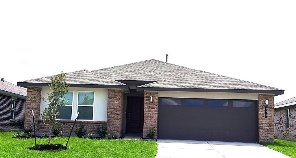 226 Serena Pk Ln in Rosharon, TX - Building Photo