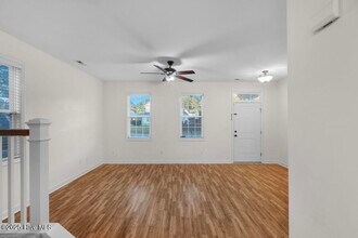 114 Whiteleaf Dr in Jacksonville, NC - Building Photo - Building Photo