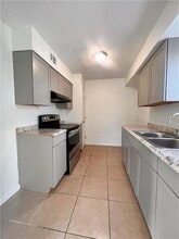 5227 Cannes St in New Orleans, LA - Building Photo - Building Photo