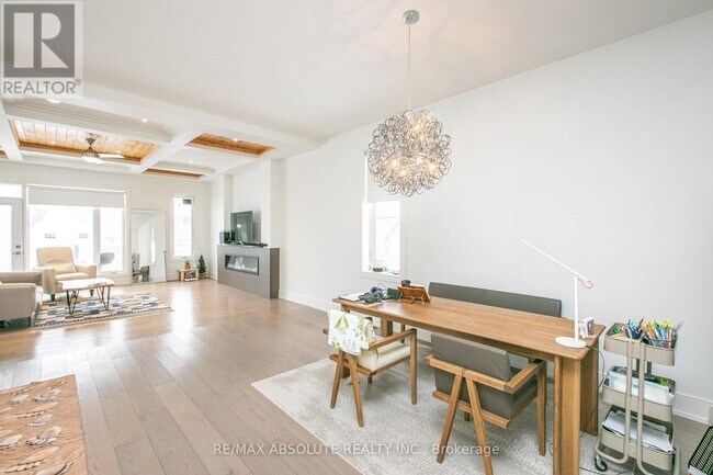 246-246 Westhaven Crescent in Ottawa, ON - Building Photo - Building Photo