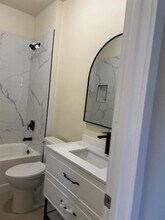 768 Lindo Ln in Port St. Lucie, FL - Foto de edificio - Building Photo