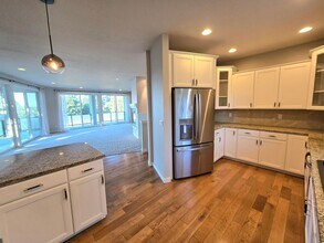 11017 18th St NE in Lake Stevens, WA - Building Photo - Building Photo