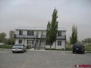 935-939 Camillo Ct in Olathe, CO - Foto de edificio - Building Photo
