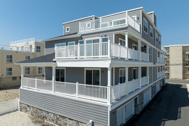 1515 Ocean Ave in Seaside Heights, NJ - Building Photo - Building Photo