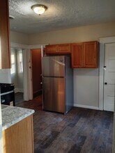 9521 Macon Ave in Cleveland, OH - Foto de edificio - Building Photo