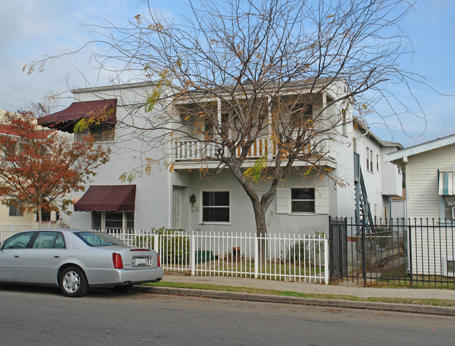 Central Arlington Heights in Los Angeles, CA - Foto de edificio - Building Photo