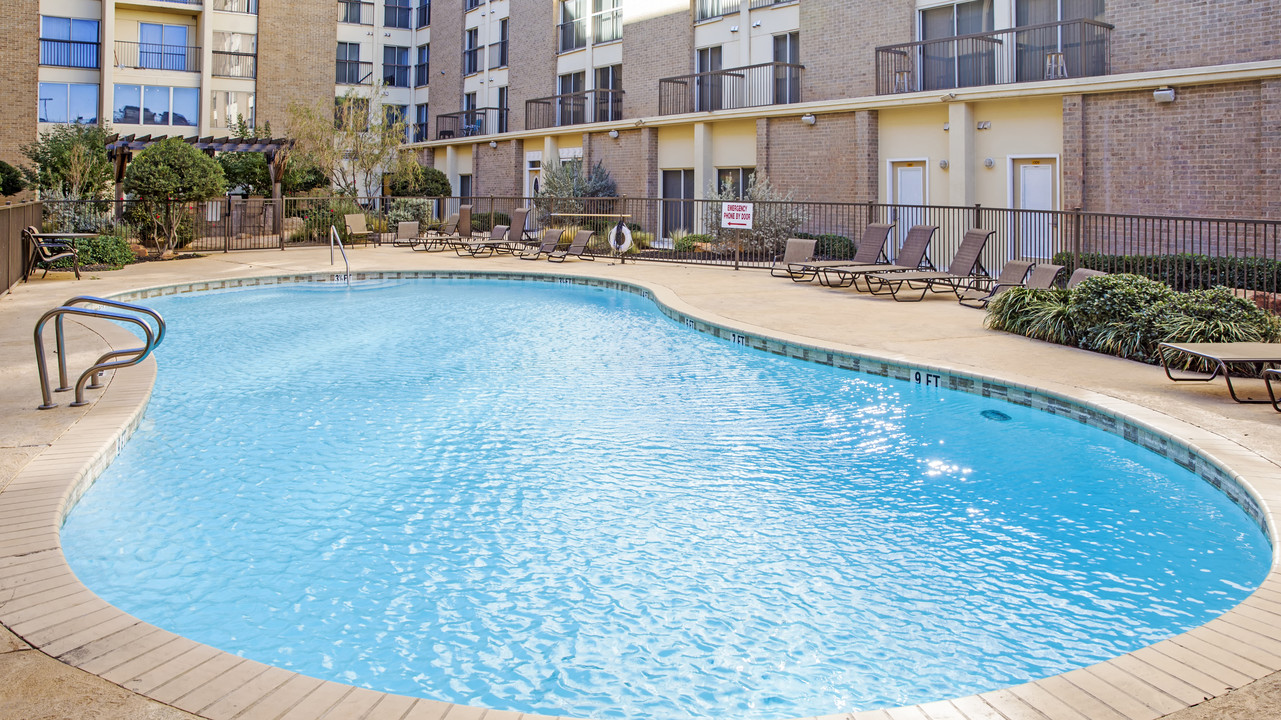 ULofts Apartments in Lubbock, TX - Building Photo